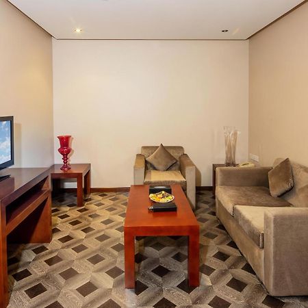Diva Hotel Manamah Buitenkant foto